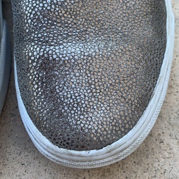 Vans Gold Shimmer Slip on Sneaker Women's Size 6.5 - Picture 3 of 9